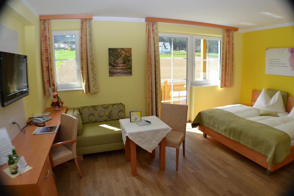 Gasthof-Pension Nordwald Harbach  客房 照片