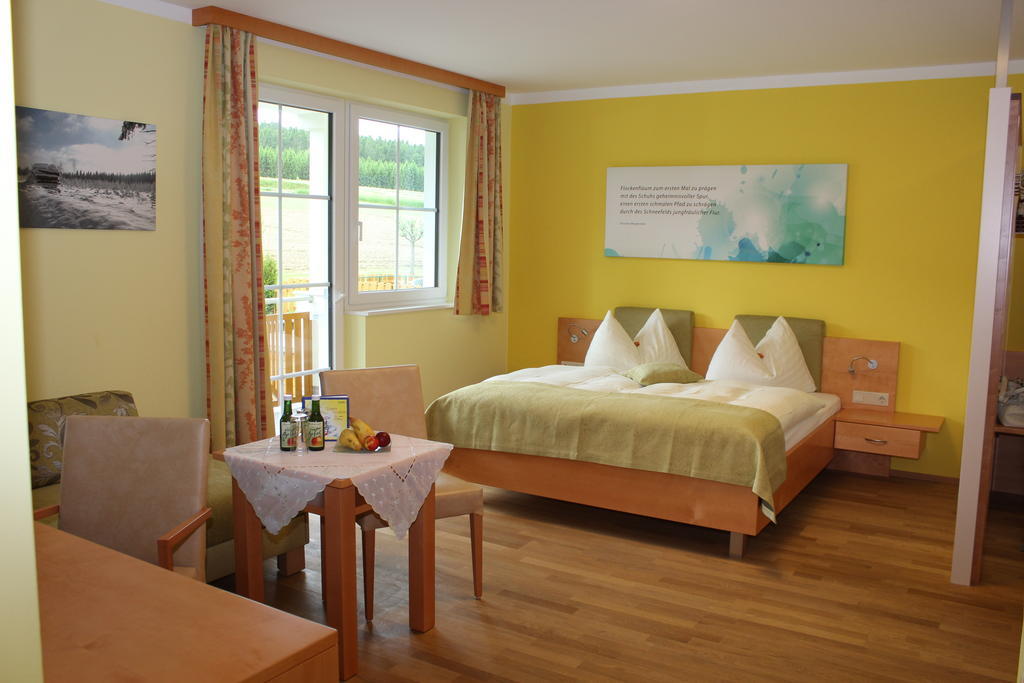 Gasthof-Pension Nordwald Harbach  客房 照片